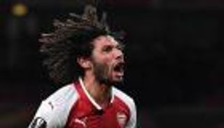 محمد النني أفضل لاعب في إياب الدوري الأوروبي