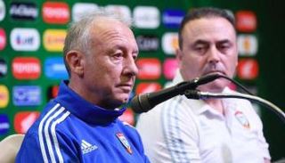 ألبرتو زاكيروني  