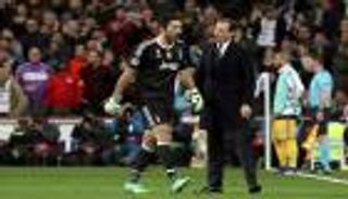 أليجري يدافع عن تصرف بوفون أمام ريال مدريد