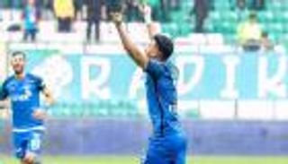 تريزيجيه يواصل التوهج مع قاسم باشا التركي