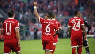 بايرن ميونيخ أمام مونشنجلادباخ