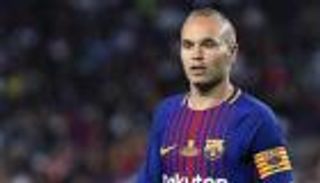 إنييستا يقرر الرحيل عن برشلونة بعد نهائي الكأس