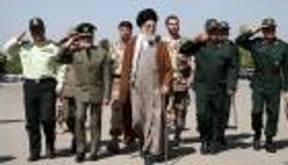 إيران تقمع نشطاء البيئة للتعتيم على أنشطة مليشيا الحرس 