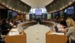 مركز أوروبي يطالب بتحقيق أممي في انتهاكات ملالي إيران