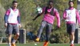 فهد المولد يعود إلى فالنسيا ويتدرب منفردا