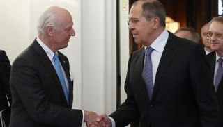 دى ميستورا ولافروف - رويترز