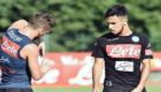 خبير كرة إيطالي يطالب مدرب نابولي بالاعتماد على نجم الجزائر