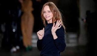 ستيلا مكارتني مصممة أزياء ترفض الإضرار بالبيئة