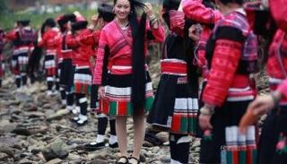 عيد للشعر الطويل بالصين 