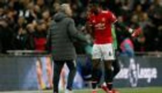 بوجبا ينهي الجدل بشأن علاقته بيونايتد ومورينيو