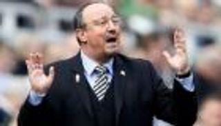 بنيتز: لا يمكنني صنع المعجزات مع نيوكاسل كل عام