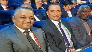عادل عزت رئيس الاتحاد السعودي