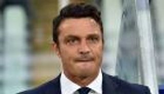 إقالة مدرب أودينيزي بعد 11 هزيمة متتالية