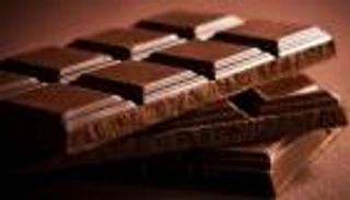 فوائد الشوكولاتة.. كنز المرأة الجميلة