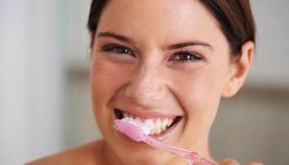 الطرق الصحيحة للعناية بالأسنان