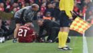 تشامبرلين يغيب عن إنجلترا في كأس العالم