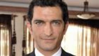 عمرو واكد: لم أحصل على أجري من مسلسل هيفاء وهبي