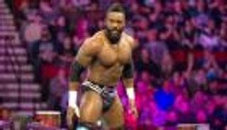 سيدريك أليكساندر يحتفظ ببطولة وزن "كروزر" بالفوز على كاليستو