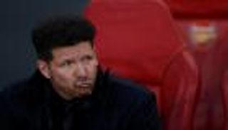 سيميوني يصف لاعبيه بالأبطال بعد التعادل أمام أرسنال 