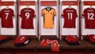 لفتة إنسانية من ليفربول تجاه مشجعه المطعون