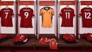 قميص شين فوكس