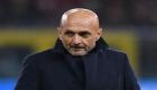 سباليتي يشيد بلاعبيه رغم الخسارة أمام يوفنتوس