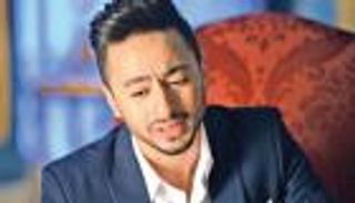 حمادة هلال ينعي طفلة توفيت خلال إحيائه حفلا غنائيا