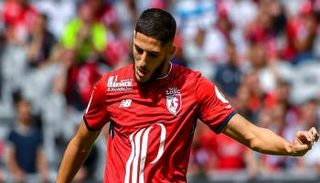  ياسين بنزية لاعب ليل