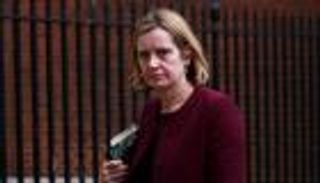 استقالة وزيرة الداخلية البريطانية بعد فضيحة متعلقة بالهجرة