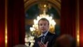 ماكرون: لا يجب على إيران امتلاك أسلحة نووية