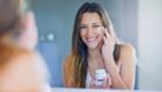 6 استخدامات تجميلية للكحول الطبي