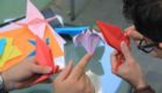 الأوريجامي.. فن التحليق مع الورق 