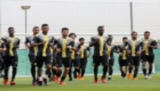 اتحاد جدة يواجه الحمرية الإماراتي قبل خوض نهائي كأس الملك