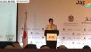 محمد بن زايد يستقبل رئيس الوزراء الياباني