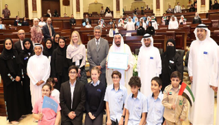 حاكم الشارقة يتسلم رسالة اعتماد الإمارة مدينة صديقة للأطفال واليافعين