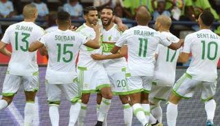 مختار بلخيثر مع منتخب الجزائر 