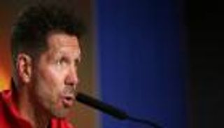 سيميوني يستنجد بشغف جماهير أتلتيكو مدريد أمام أرسنال