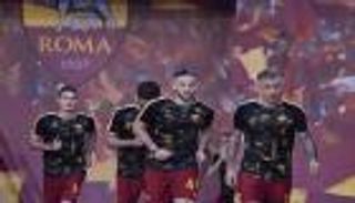 روما يطالب بتطبيق تقنية الفيديو في دوري الأبطال