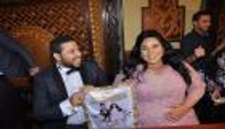 بالصور.. يحيى الفخراني ونجوم الفن في عقد قران شيماء سيف