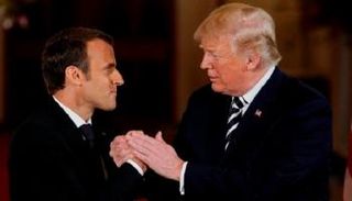 الرئيس الأمريكي دونالد ترامب ونظيره الفرنسي إيمانويل ماكرون