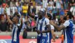 بورتو يتوج بطلا للدوري البرتغالي