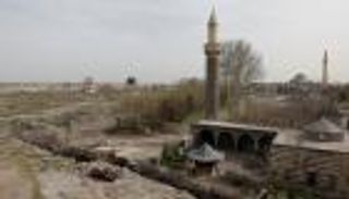 الانتخابات التركية.. أردوغان "قاتل" الأكراد يغازل أصواتهم