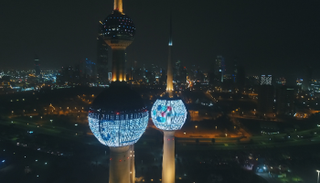 شعار صنّاع الأمل يضيء أبراج الكويت