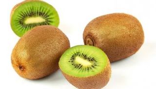 نيوزيلندا.. تأشيرات سهلة للسياح بسبب "جمع الكيوي"