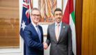 أستراليا.. عبدالله بن زايد يبحث التعاون العسكري والأمني والدفاعي