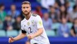 مدافع أرسنال لا يتوقع المشاركة في كأس العالم