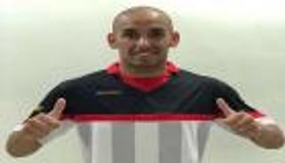 الرائد السعودي يعلن التعاقد مع الجزائري دوخة