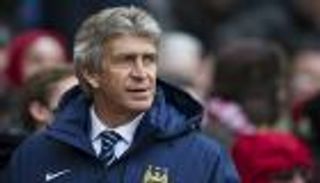 إشبيلية يستهدف التعاقد مع مدرب مانشستر سيتي السابق