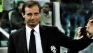 أليجري يعد اللاعبين بإجازة مبكرة حال الفوز على روما