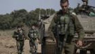 إسرائيل تغلق المعبر التجاري الوحيد إلى غزة